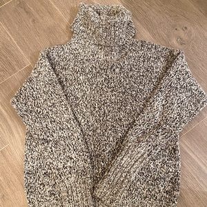 Theory turtle neck sweater